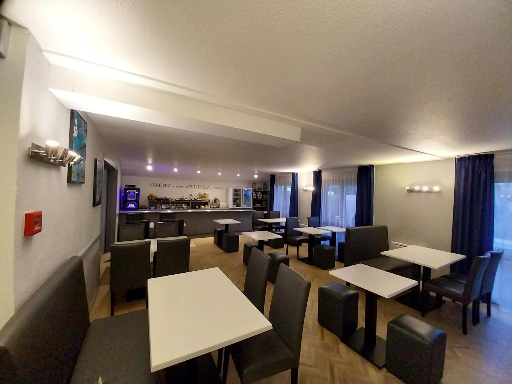 凯里亚德酒店-拉芙雷 拉弗雷切 外观 照片